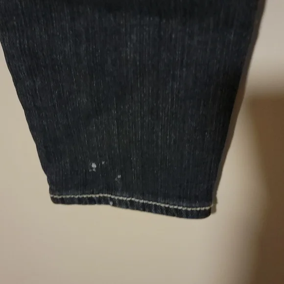 Wishful Park distressed dark washed skinny denim jeans Low rise fit Size 7 - Picture 6 of 7